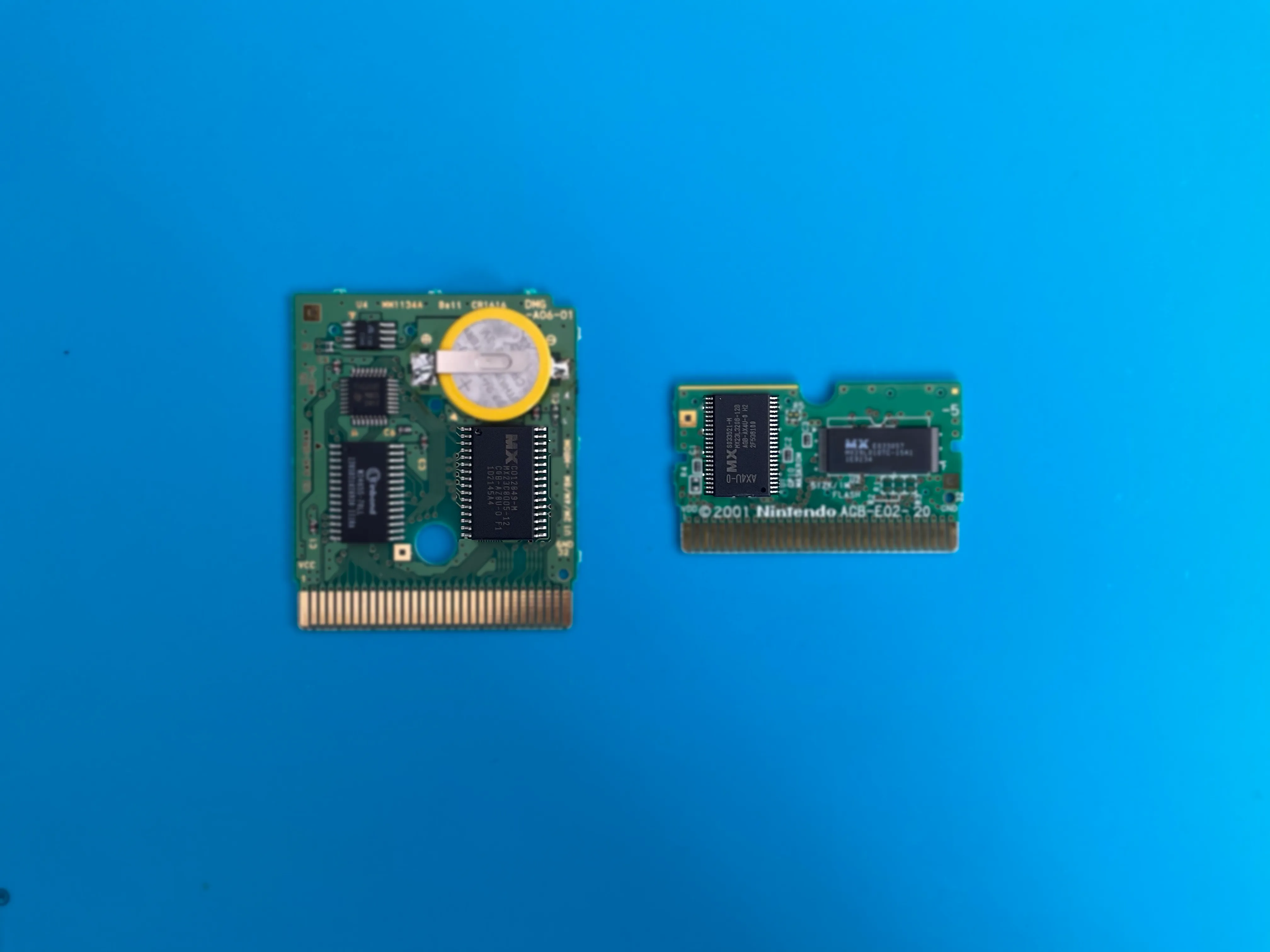 Game chip on a cartridge PCB